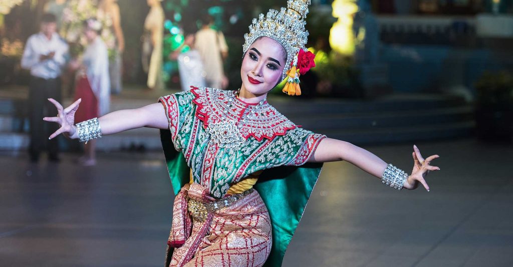 Des vieux villages ruraux d’Inde à la mégapole futuriste de Tokyo, l’Asie offre une grande variété et des contrastes saisissants.